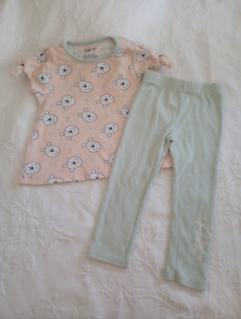 Disney Winnie The Pooh Top w/ Mint Green Bottoms Lounge Set Sz 3T